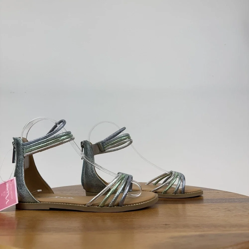 New NWOB Big Kids Girls Nina Brianna Blue Metallic Strappy‎ Sandals Size 2 Y